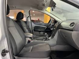 FORD - FOCUS - 2011/2011 - Prata - R$ 43.900,00